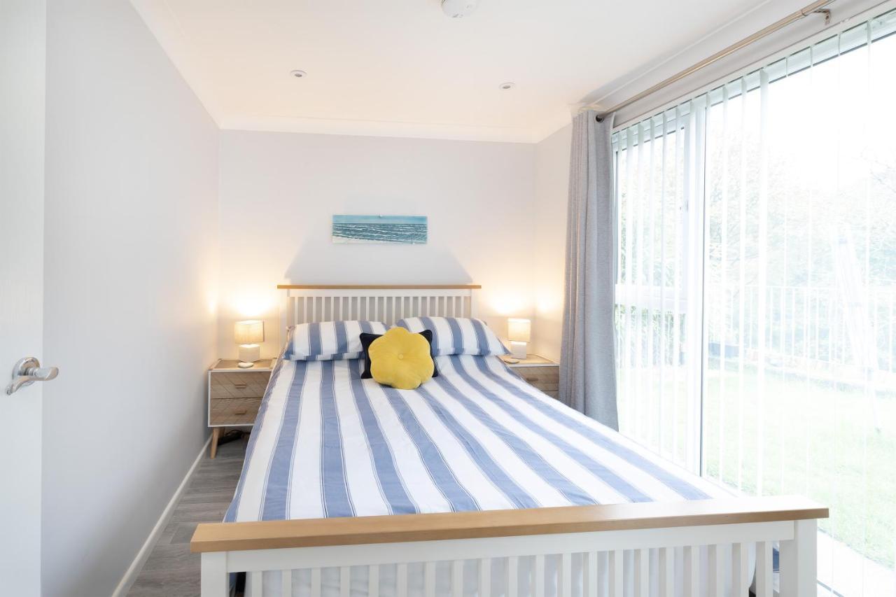 Captivating 2-Bed Villa In Millendreath Near Looe Exterior foto